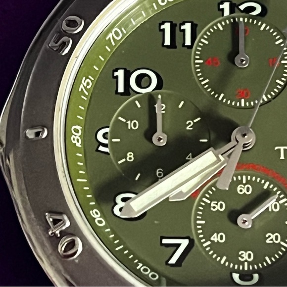 Titan Vintage Men's Water Resistant Watch - Picture 15 of 16